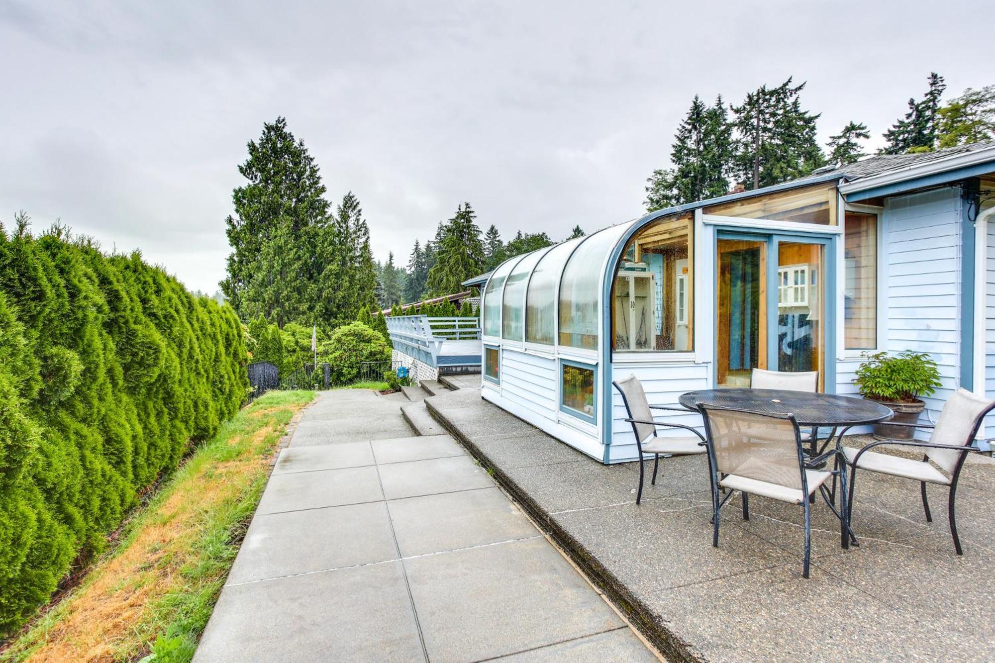 Tacoma Home On Steilacoom Lake With Dock! Exterior photo